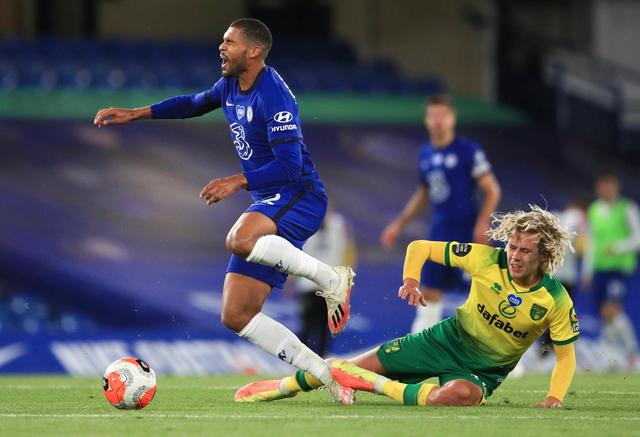 他在場上的 他在場上的