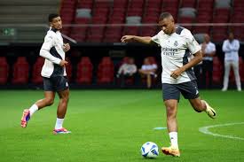 随着合同到 随着合同到